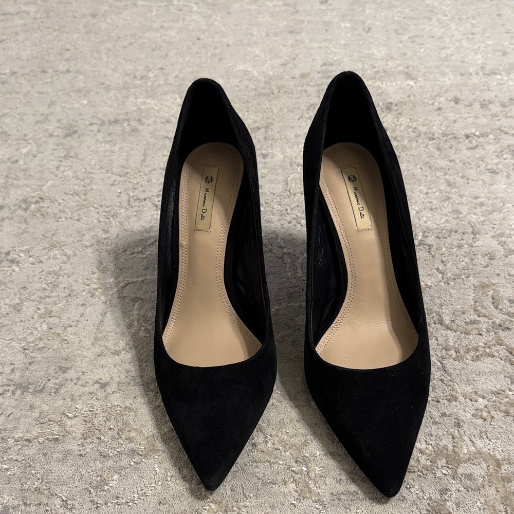 Massimo Dutti Black Suede Pointed-Toe Pumps - Women's - Picture 2 of 12